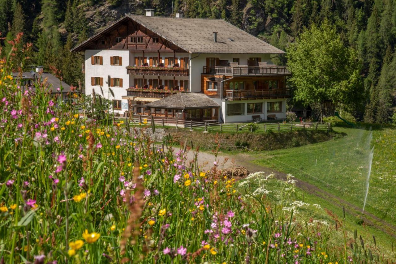 Hotel Ultnerhof Santa Gertrude Экстерьер фото