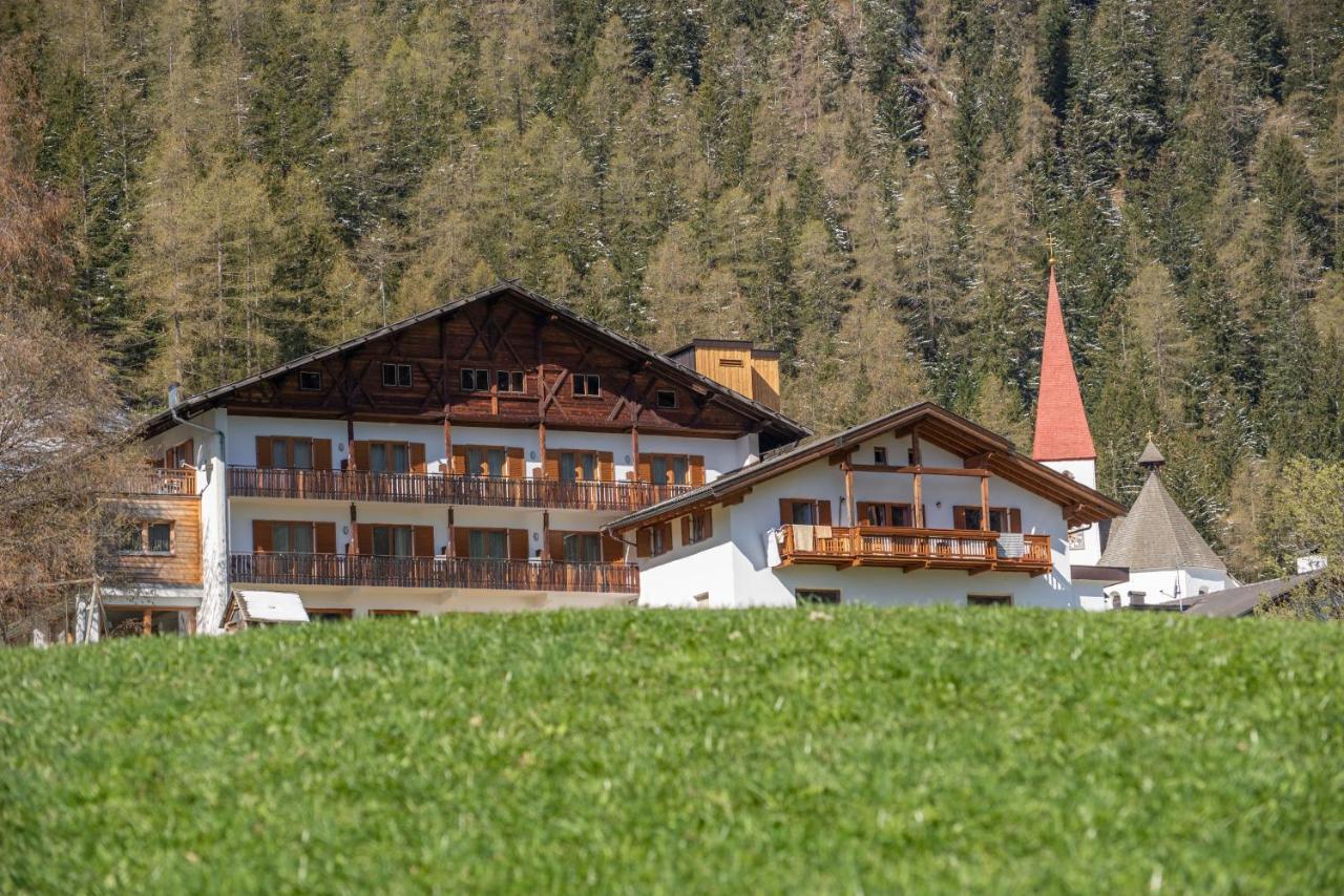 Hotel Ultnerhof Santa Gertrude Экстерьер фото
